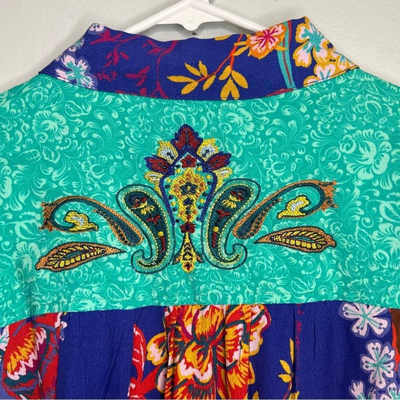 Sold Soft Surroundings Colorful Button-Up Tunic Embroidered Floral - Picture 13 of 16
